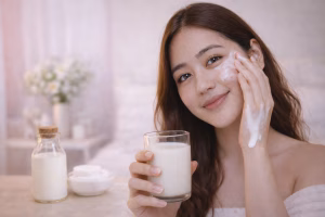 Rahasia Kulit Cerah Alami Benarkah Memutihkan Wajah dengan Susu Seefektif Itu
